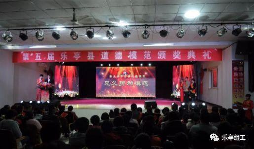 吉鹿力问答社区-解决问题就问怎样用电压力锅做排骨?